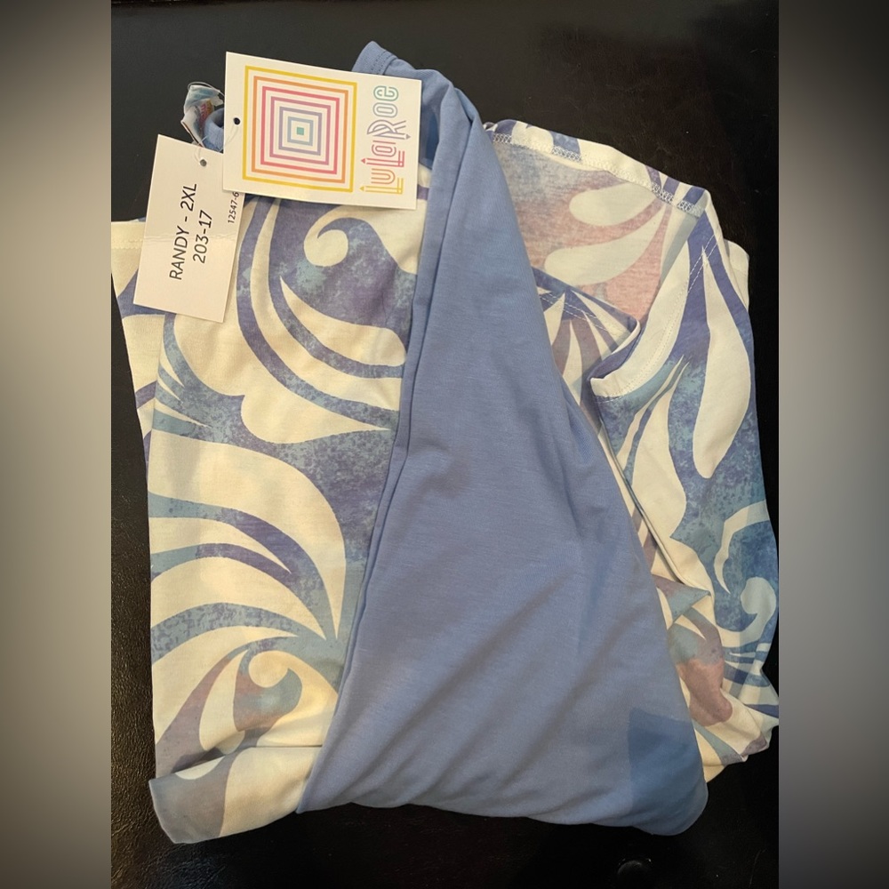 NWT 2XL LuLaRoe “Randy” Baseball Tee. 3/4 sleeve, multi-color. - Picture 2 of 2